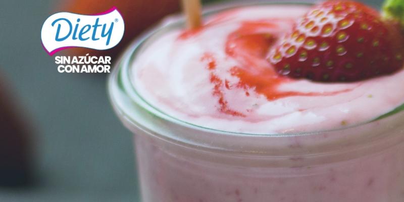 Postre rápido y Delicioso: Parfait de Yogurt con Syrup Diety
